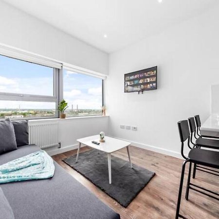 Convenient&Comfy 1Br 15 Mins To London Bridge Dp57 Apartamento Croydon Exterior foto
